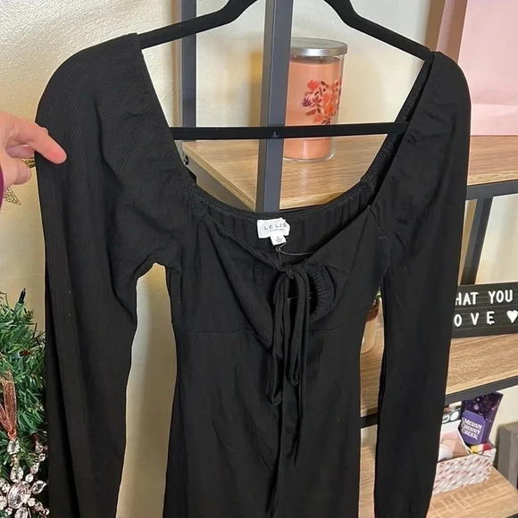 Nwt Le Lis Black Long Sleeve Dress Size Small - Picture 3 of 5